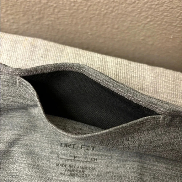 NIKE DRI FIT ONE LEGGINGS SIZE S TRAINING MID RISE, GRAY. Athletic Leggings. - Picture 5 of 8